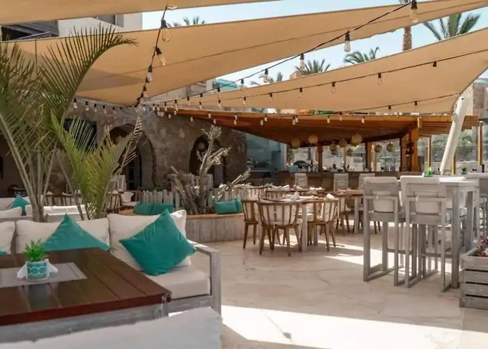 Designer Loft Mit Grandiosem Meerblick Am Roten Apartment Hurghada