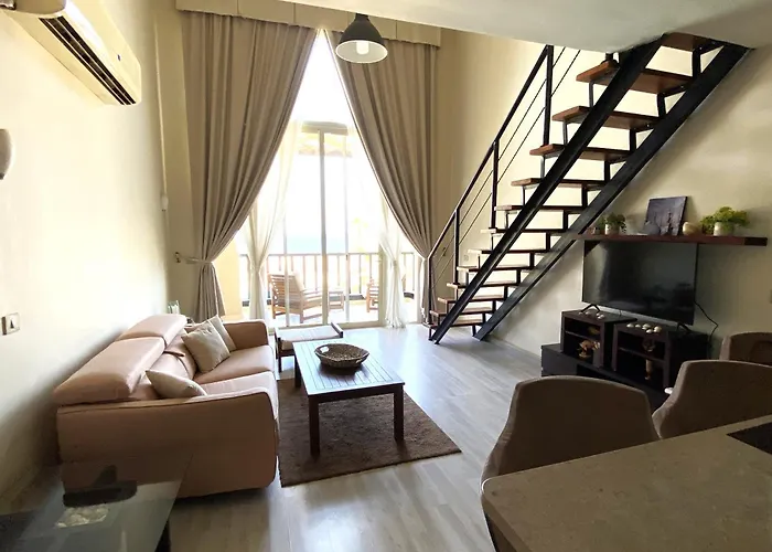 Designer Loft Mit Grandiosem Meerblick Am Roten Apartment